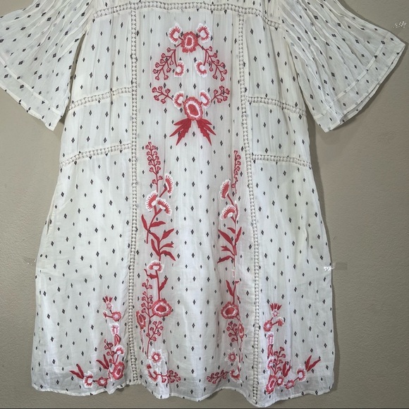 Women’s 100% Cotton Cream Embroidered Floral PTP 22” Midi Dress Boho Peasant EUC - Picture 2 of 10